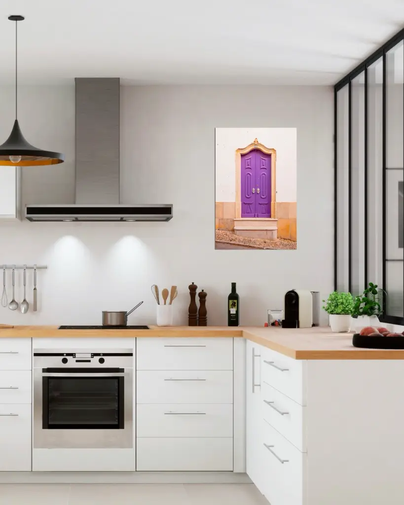 Porte_violet_aluminium_encadre_cuisine_moderne_industriel - Grande.webp