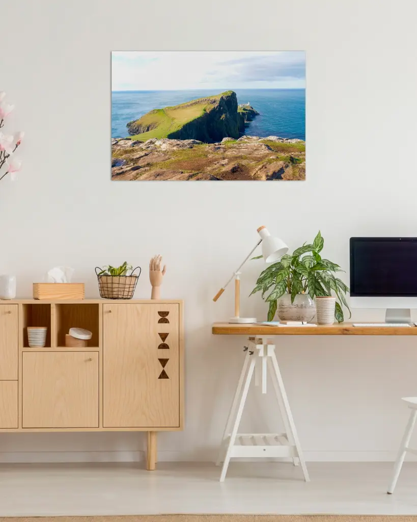 Neist_point_ocean_phare_scotland_fine art_4_bureau_atelier_maison.webp