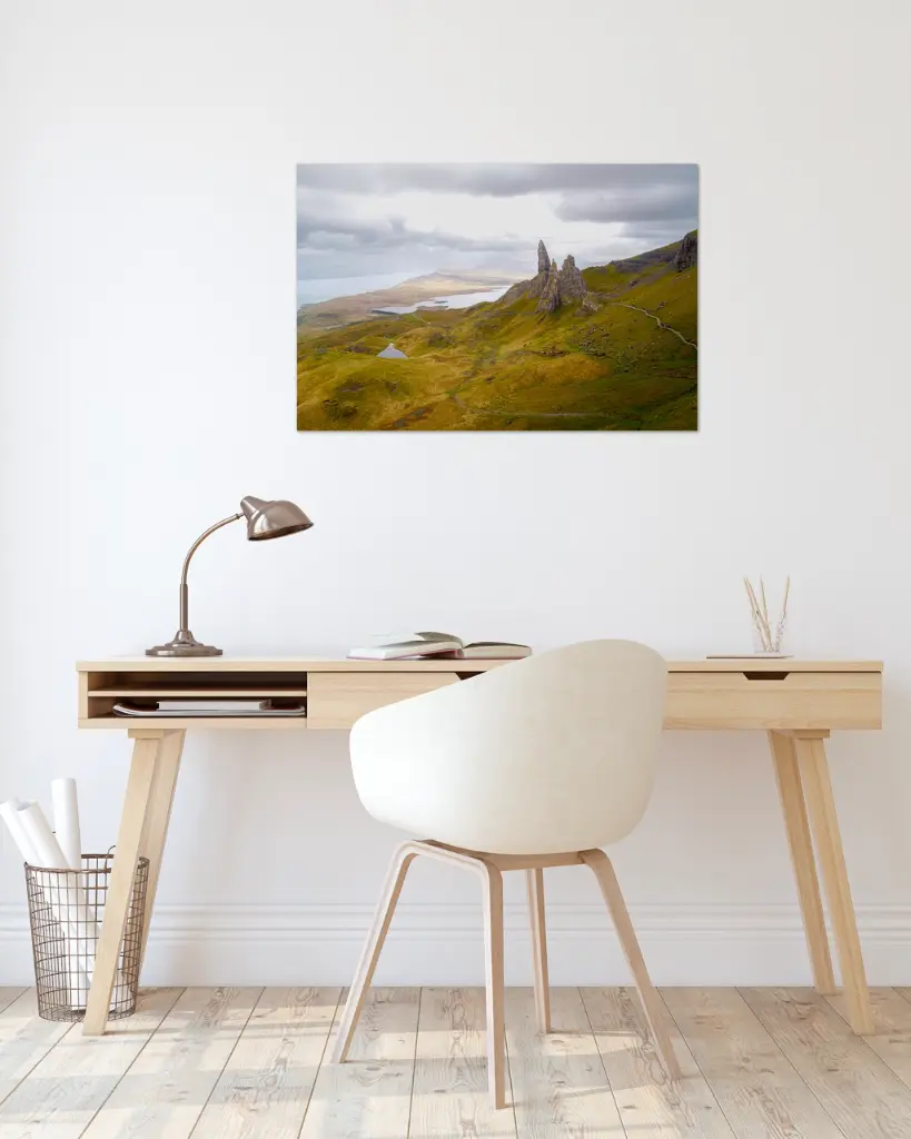 Old_man_storr_drone_fine art_2_bureau_scandinave_moderne.webp