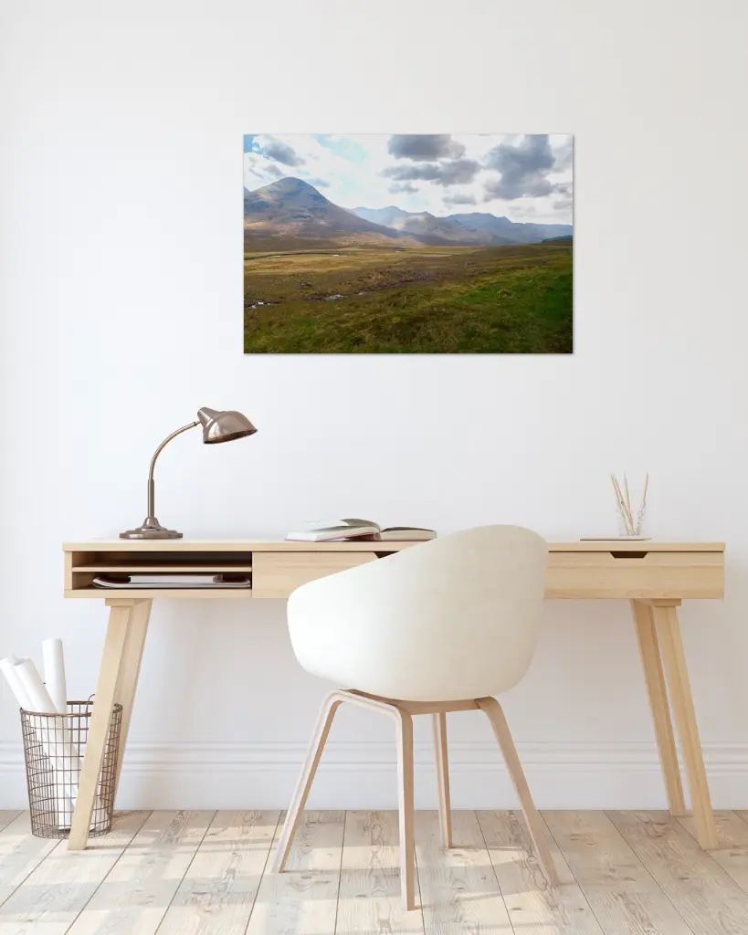 Eilean_donan_vallee_scotland_fine art_2_bureau_scandinave_moderne.webp