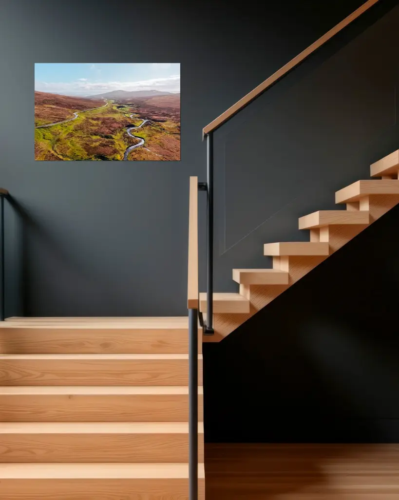 Quiraing_vallee_drone_scotland_aluminium_5_escalier_bois_moderne.webp