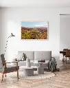Quiraing_vallee_drone_scotland_poster_cadre_2_salon_gris_tissus_moderne.webp