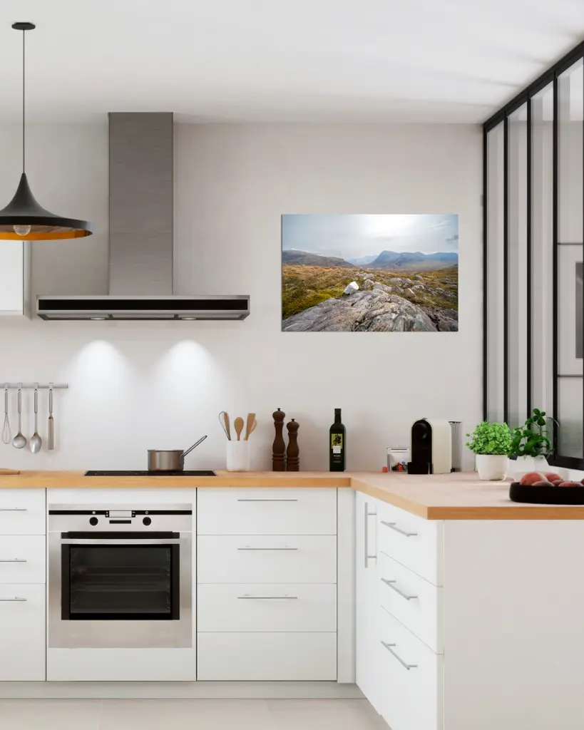 Glencoe_vallee_rocher_montagne_sctoland_aluminium_4_encadre_cuisine_moderne_industriel.webp
