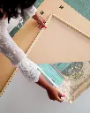 Porte_Bleu_Agenais_fine art_3_femme_cadre.webp