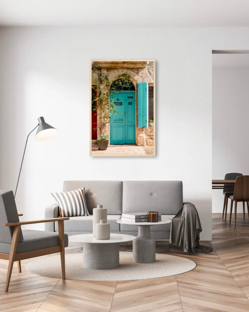 Porte_Bleu_Agenais_poster_cadre_6_salon_gris_tissus_moderne.webp