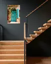 Porte_Bleu_Agenais_aluminium_5_escalier_bois_moderne.webp
