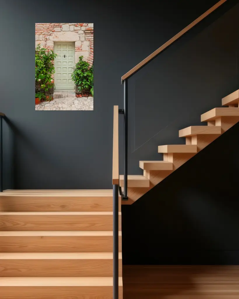 Porte_Penne d'Agenais_aluminium_5_escalier_bois_moderne.webp
