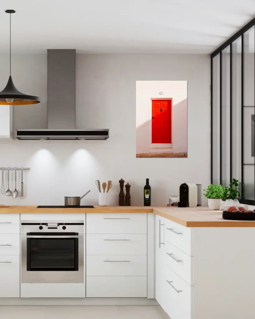 Porte_Rouge_aluminium_4_encadre_cuisine_moderne_industriel.webp