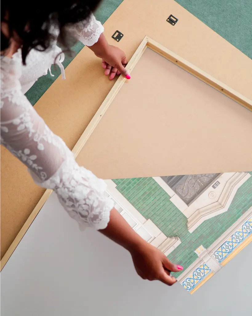 Porte_Verte_Art+Nouveau_fine art_3_femme_cadre.webp