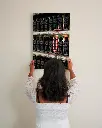Bracelet_Statuette_toile_simple_3_femme_mur.webp