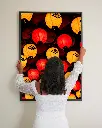 Lanternes_Japon_poster_cadre_3_femme_mur.webp