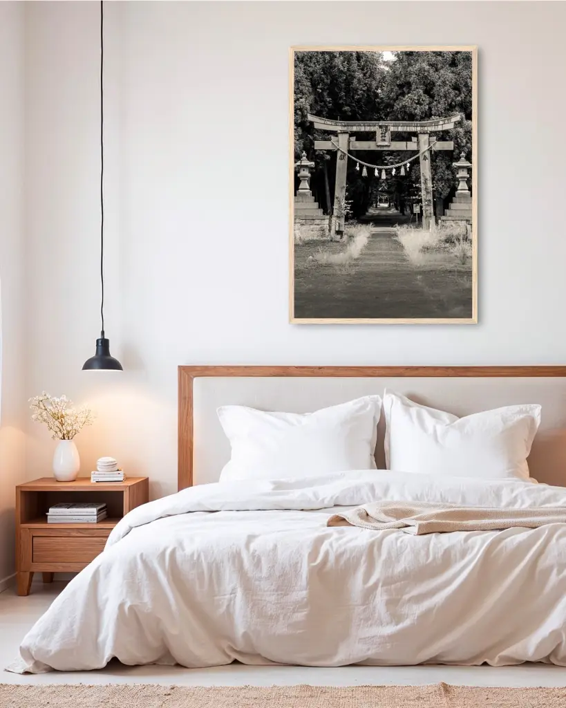 Temple_Torii_Kochi_poster_cadre_5_chambre_scandinave_moderne.webp