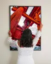Torii_Miyajima_contre-jour_poster_cadre_3_femme_mur.webp