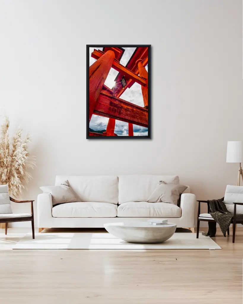Torii_Miyajima_contre-jour_toile_cadre_6_salon_beige_tissus_moderne.webp