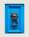 Porte bleue à Londres - Aluminium (20x30 cm - 8x12″).webp