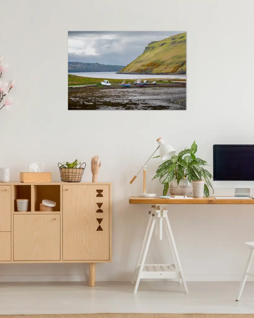 Skye_bateau_montagne_scotland_fine art_3_bureau_atelier_maison.webp