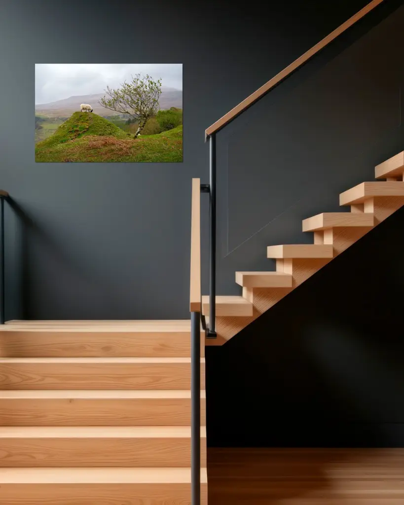 Fairy_glen_mouton_scotland_aluminium_4_escalier_bois_moderne.webp