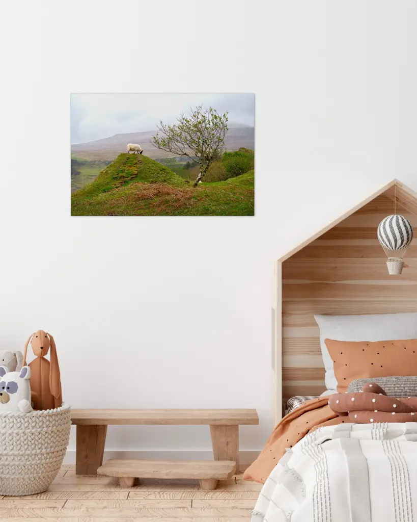 Fairy_glen_mouton_scotland_fine art_4_chambre_enfant_scandinave_moderne.webp