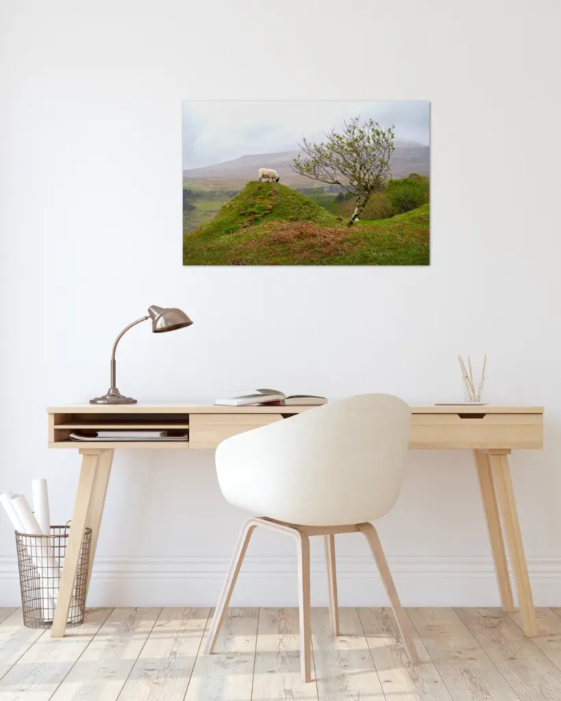 Fairy_glen_mouton_scotland_fine art_5_bureau_scandinave_moderne.webp