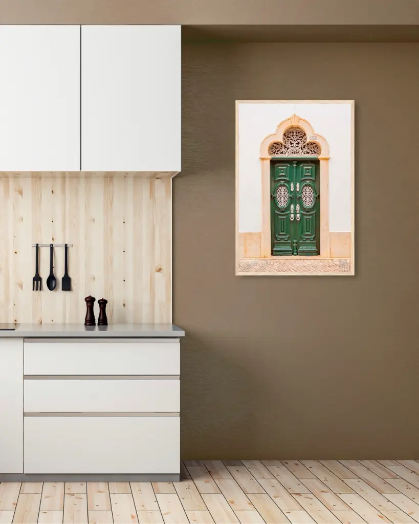Porte_Verte_Estoi_poster_encadre_cuisine_moderne.webp