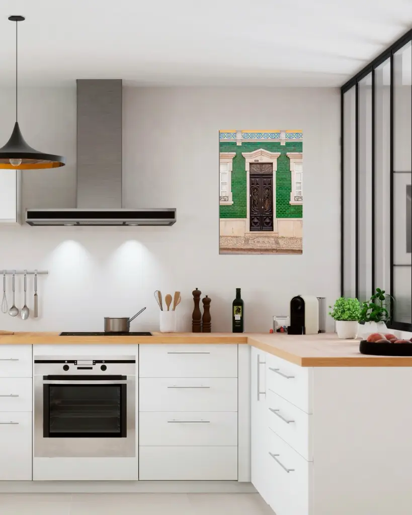 Porte_Verte_Art+Nouveau_aluminium_encadre_cuisine_moderne_industriel.webp