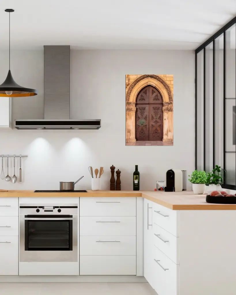 Porte_Dubrovnik_aluminium_encadre_cuisine_moderne_industriel.webp