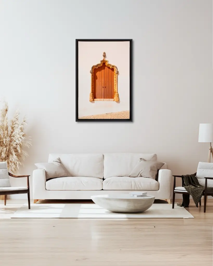 Porte_Tiny Door_Marron_toile_encadre_salon_beige_tissus_moderne.webp