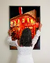 Restaurant_Retro_poster_cadre_3_femme_mur.webp