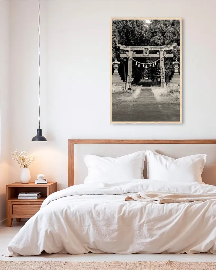 Temple_Torii_Kochi_poster_cadre_5_chambre_scandinave_moderne.webp