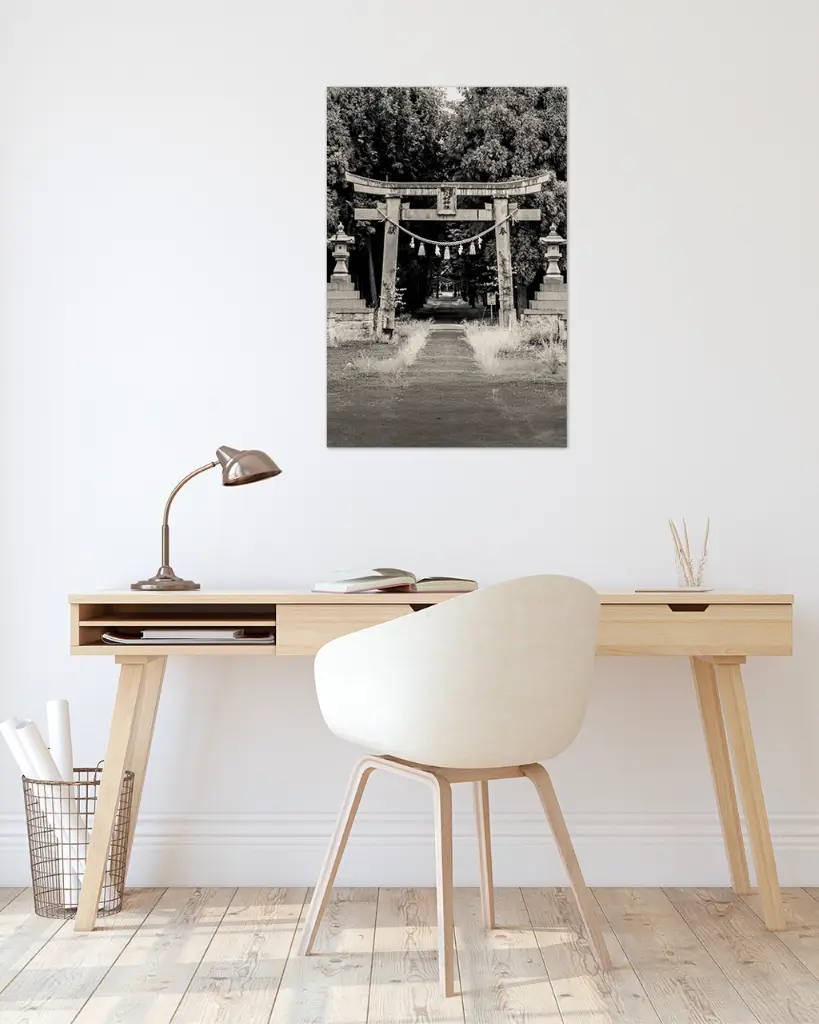 Temple_Torii_Kochi_fine art_2_bureau_scandinave_moderne.webp