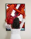 Torii_Miyajima_contre-jour_poster_cadre_3_femme_mur.webp