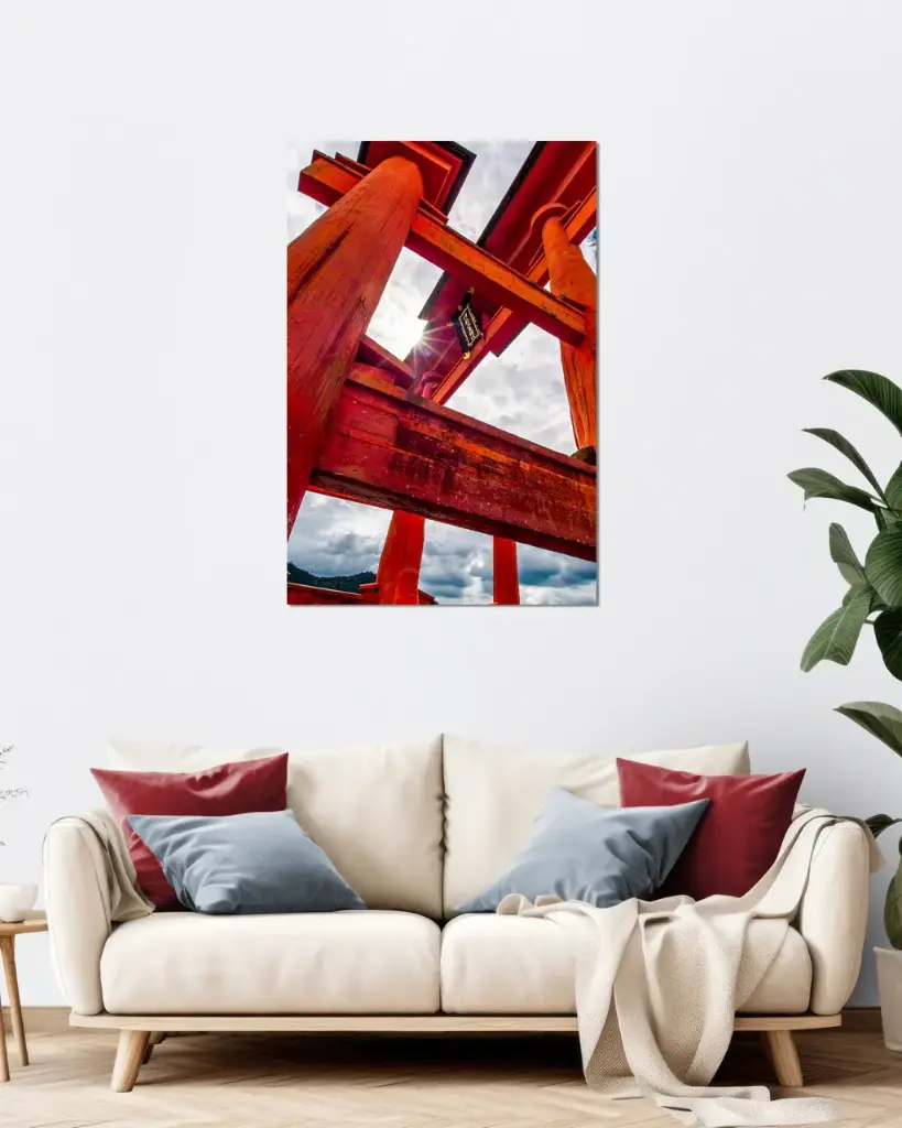 Torii de Miyajima contre-jour – Photo d’art Japon - Tirage d'art (21x29.7 cm / 8x12")