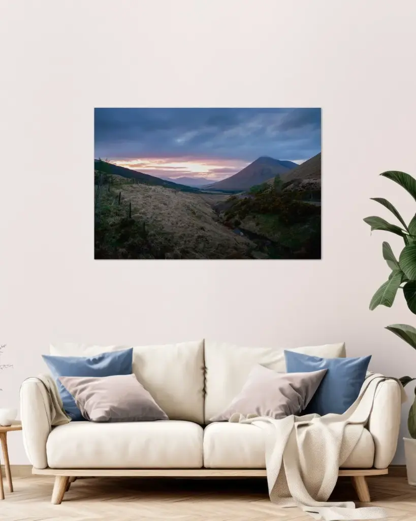 TIRAGE D’ART – Crépuscule sur la vallée de Beinn Dorain, Écosse (21x29.7 cm / 8x12")