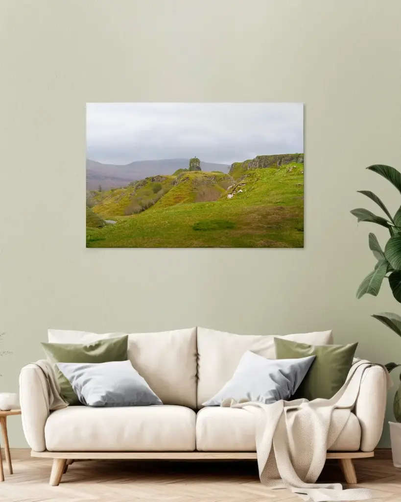 TOILE – Un instant suspendu à Fairy Glen, Écosse (20x30 cm / 8x12″, Slim)