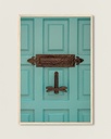 Photographie Porte Turquoise & Heurtoir Libellule – Décoration Murale Bohème – Photo de Voyage France – Tournon-d’Agenais - Poster encadré