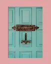 Photographie Porte Turquoise & Heurtoir Libellule – Décoration Murale Bohème – Photo de Voyage France – Tournon-d’Agenais - Aluminium