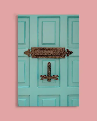 Photographie Porte Turquoise & Heurtoir Libellule – Décoration Murale Bohème – Photo de Voyage France – Tournon-d’Agenais - Toile